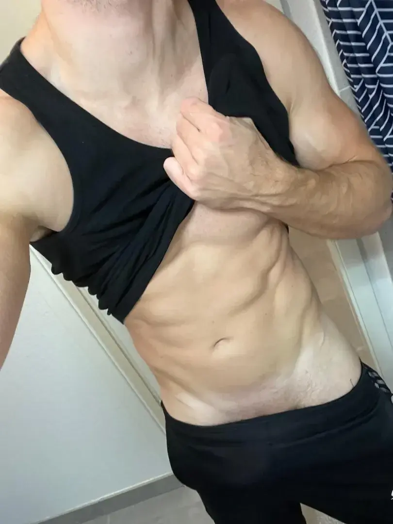 Leak & nude 2 — Baguette10