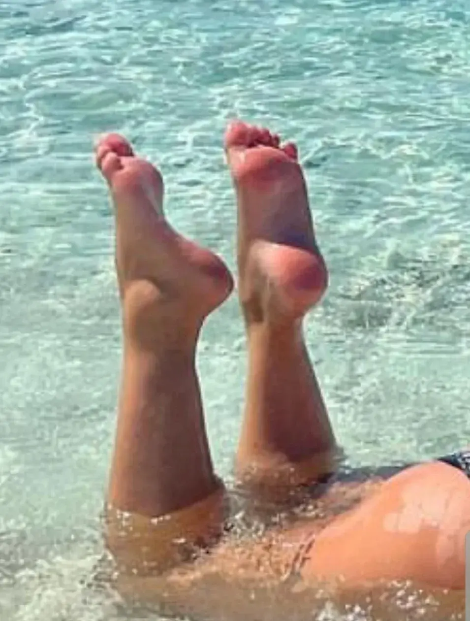 Leak & nude 1 — Fetichiste-hotfeet