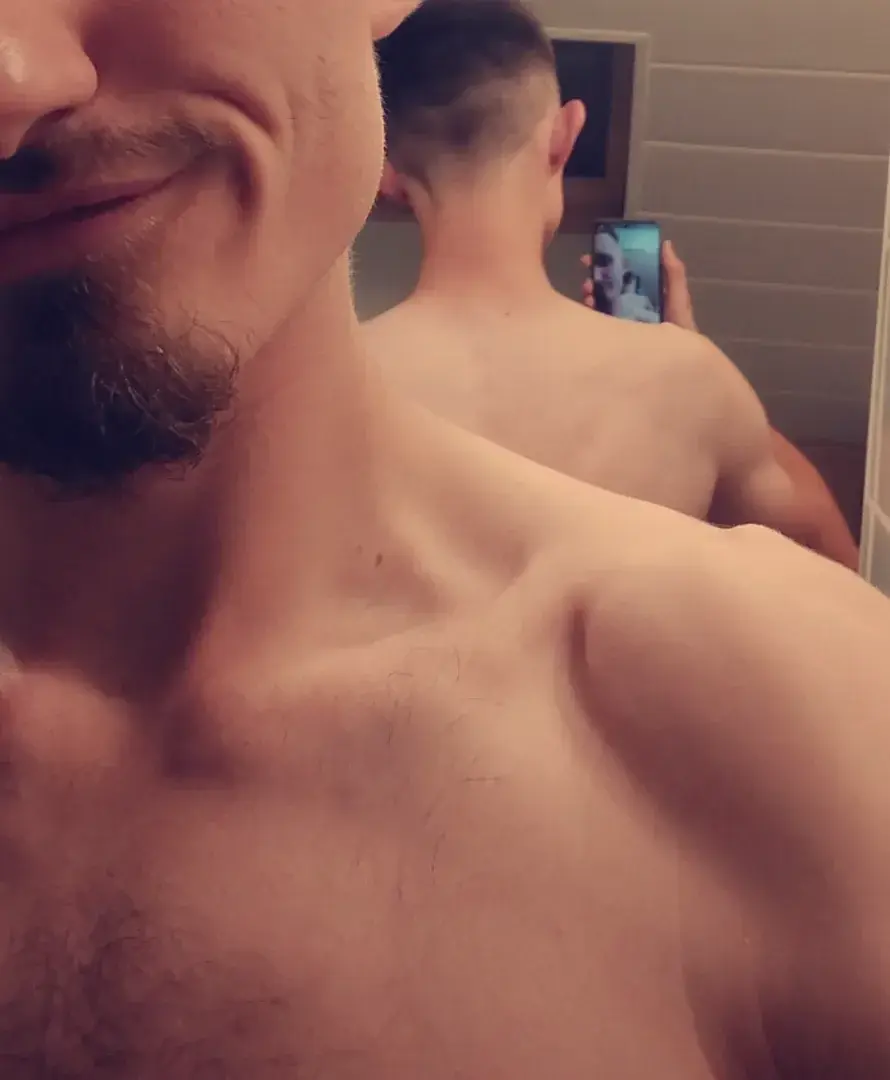 Leak & nude 3 — Piettro