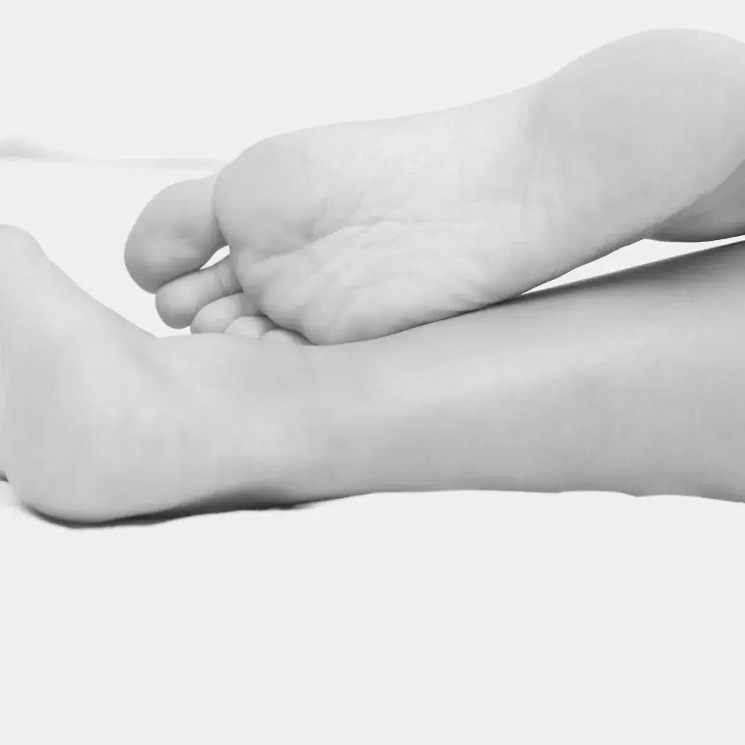 Leak & nude 1 — _foot_loovers_