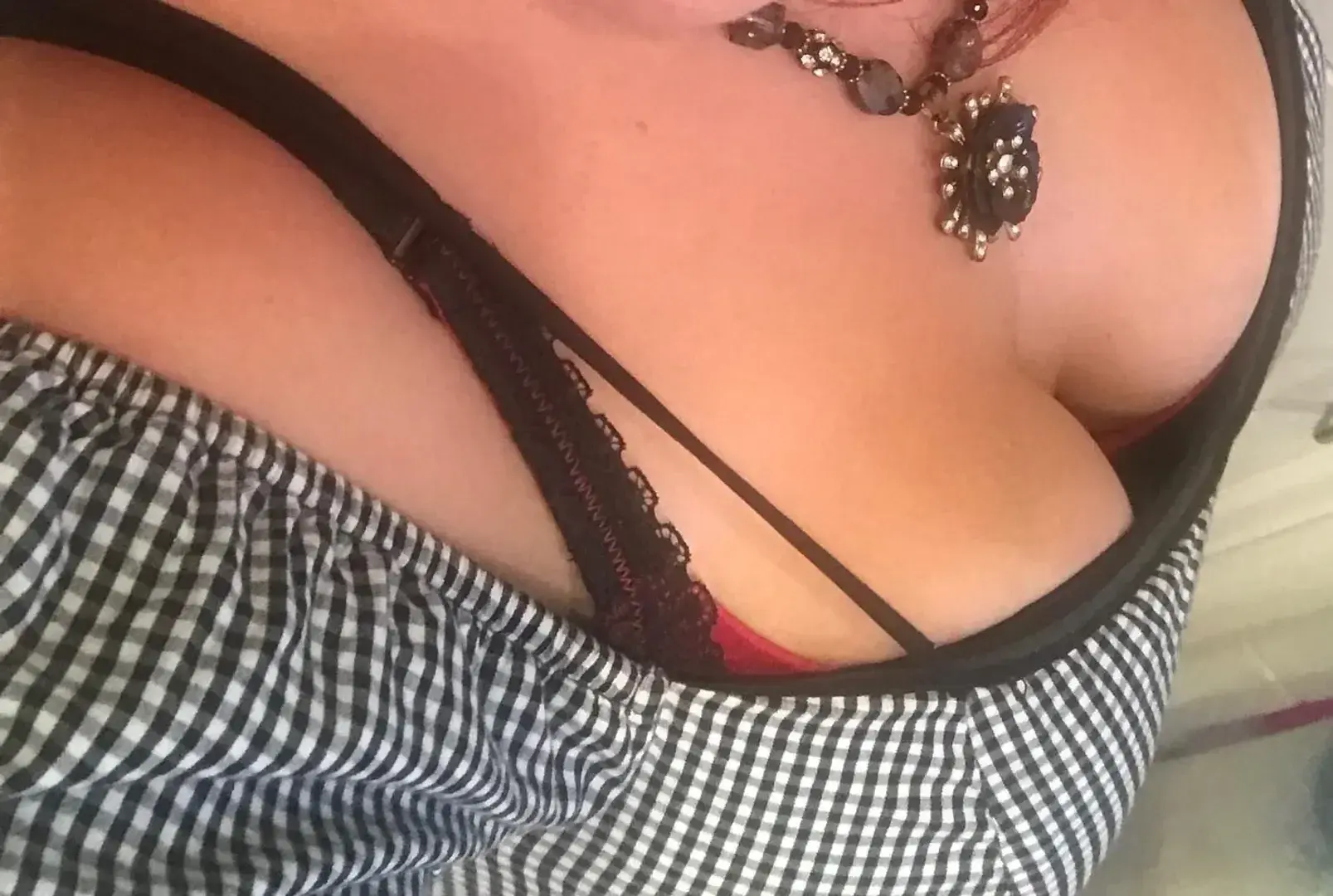 Leak & nude 3 — Squeeshygirl