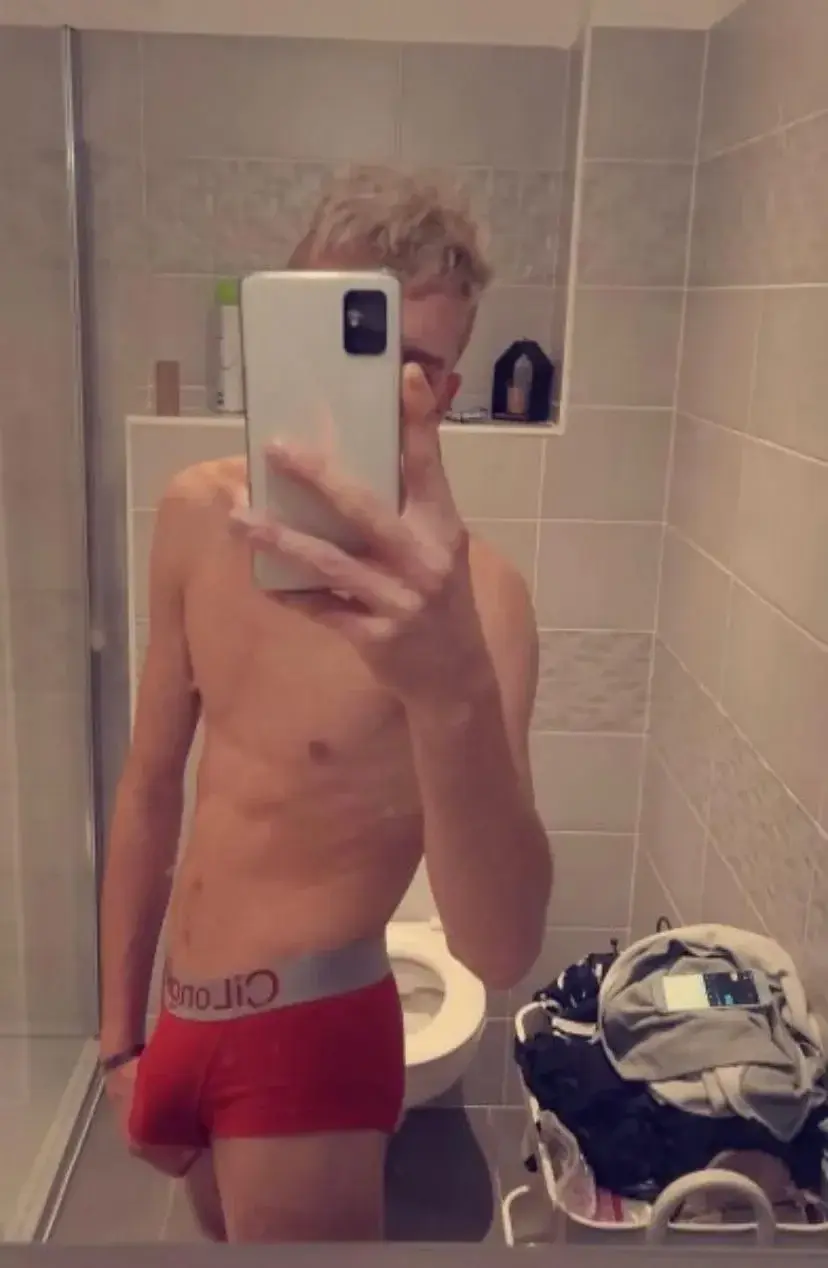 Leak & nude 1 — tiagoshow