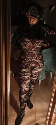 Que oense tu de ma petite lingerie sexy ? 😊 abonne toi avec le cide PIP2026 grosse promo 😘
