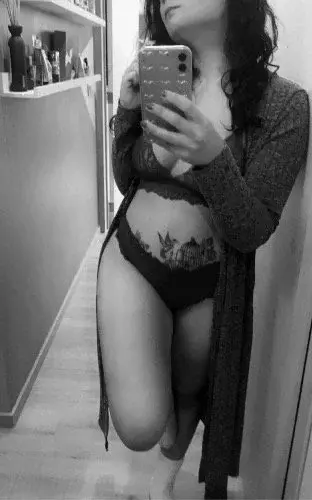 kiara_j1984 - Photo exclusive MYM 8 | French Modèles