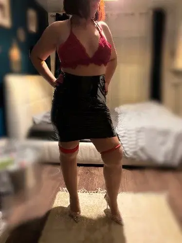 J’ai mis cette tenue pour un homme … mais est-ce pour mon mari ou pour un autre homme ?!
À vous de le découvrir ➡️