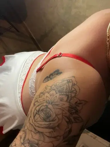 Soit pas timide , soit pas hésitant , tu sera pas dessus de mon contenus 🔞😋, abonne toi avec le code SHANNA50 pour un Abo à -50% et obtient ta première vidéo gratuite 🔞😻