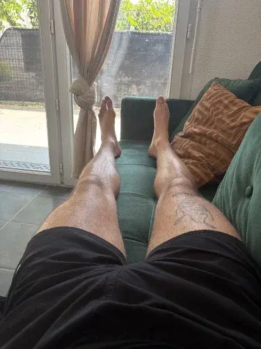 🥵🦶🏼